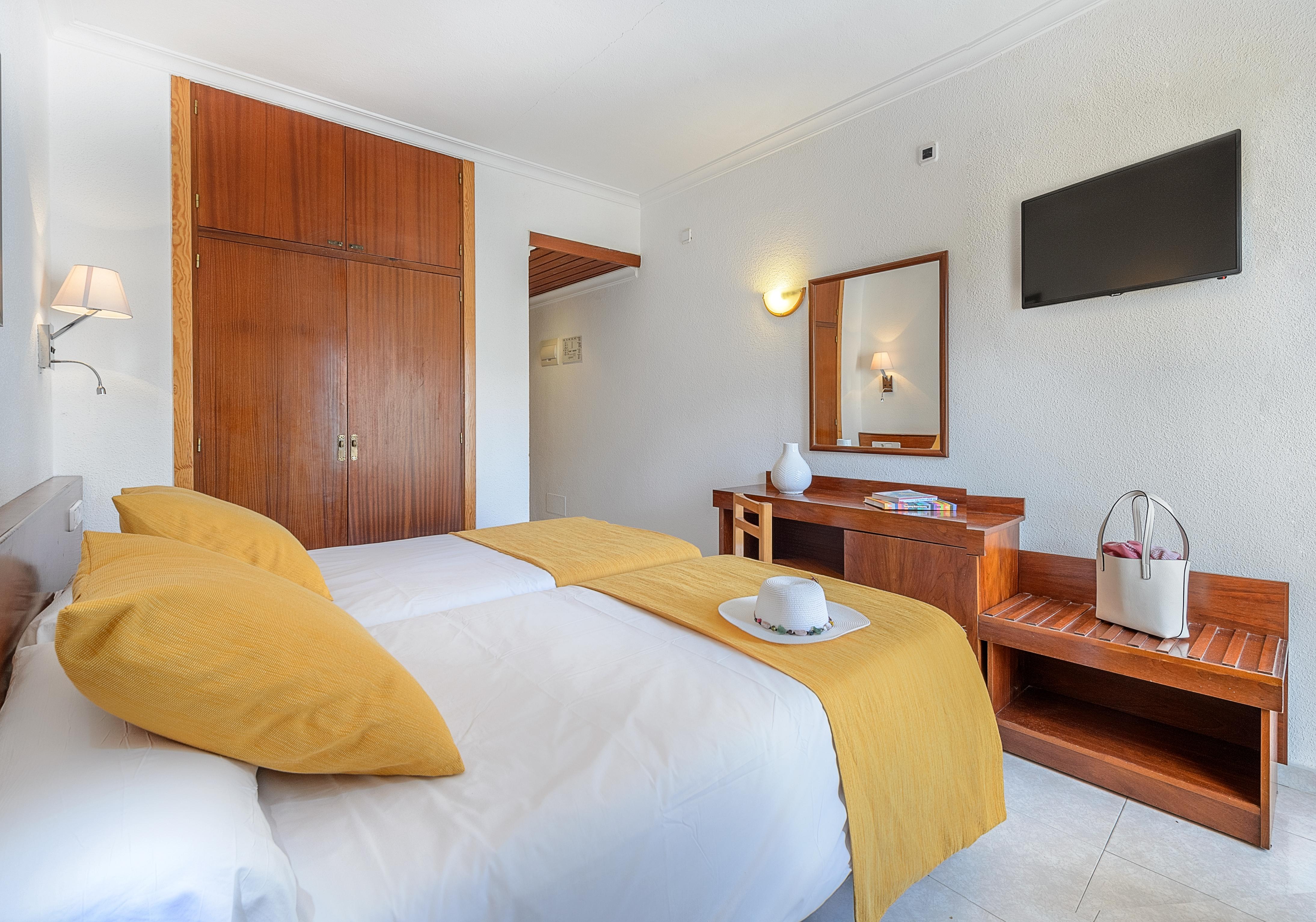 Aparthotel Vibra Bay Sant Antoni de Portmany Zewnętrze zdjęcie