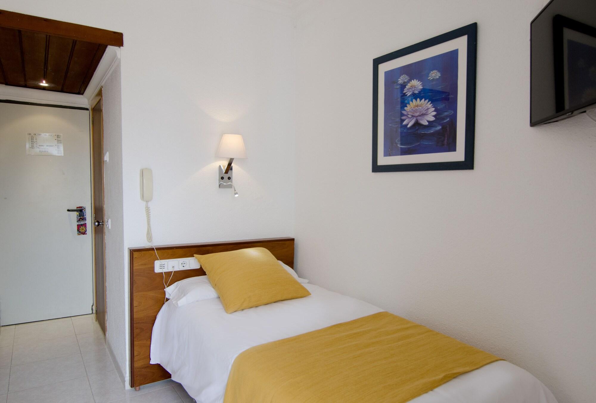 Aparthotel Vibra Bay Sant Antoni de Portmany Zewnętrze zdjęcie