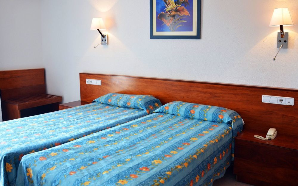 Aparthotel Vibra Bay Sant Antoni de Portmany Zewnętrze zdjęcie