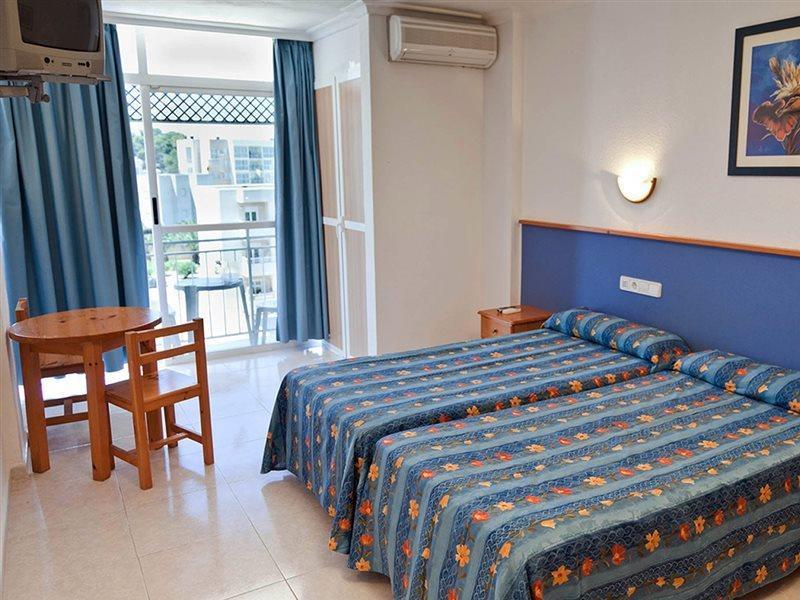 Aparthotel Vibra Bay Sant Antoni de Portmany Zewnętrze zdjęcie