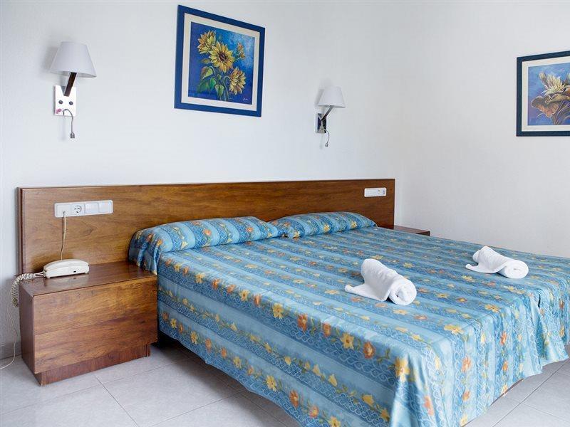 Aparthotel Vibra Bay Sant Antoni de Portmany Zewnętrze zdjęcie