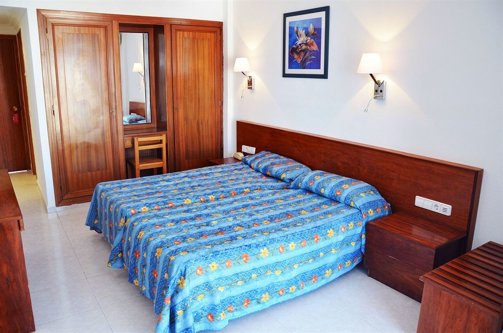 Aparthotel Vibra Bay Sant Antoni de Portmany Zewnętrze zdjęcie